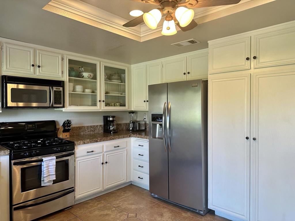 221 Serena Drive Property Photo 12