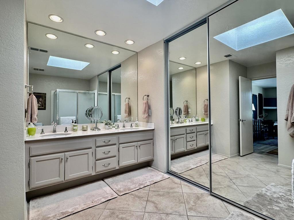 291 Serena Drive Property Photo 12