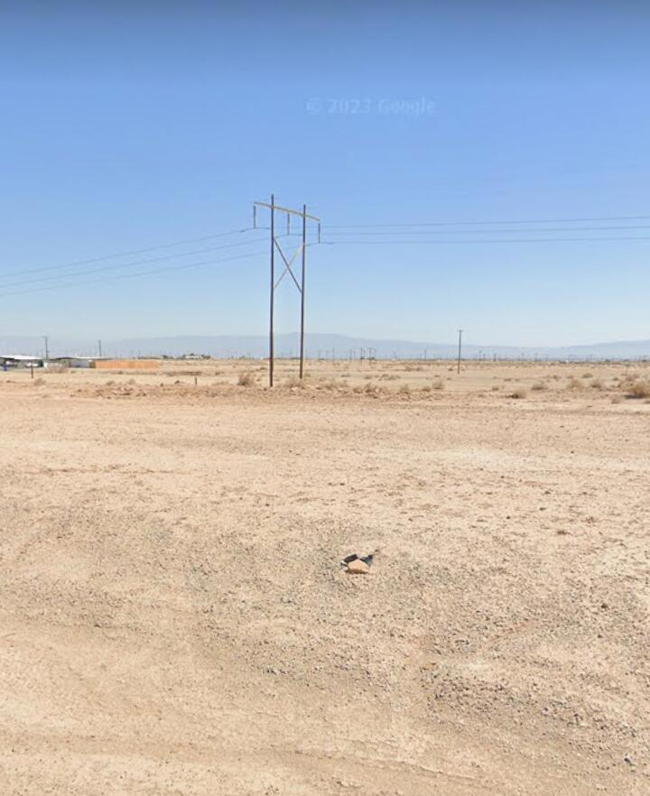 1990 Citrus Ave. Property Photo 1