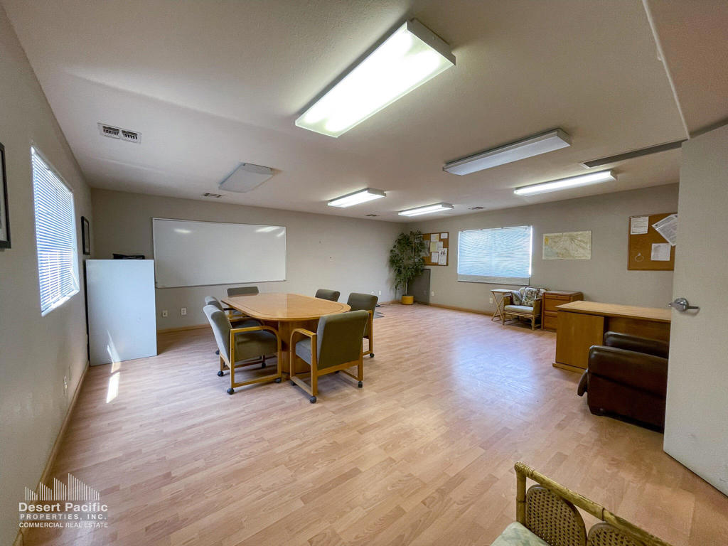 77110 Harrison St Property Photo 6