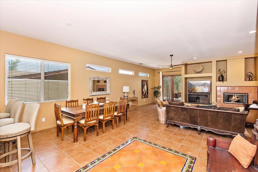 53440 Avenida Villa Property Photo 8