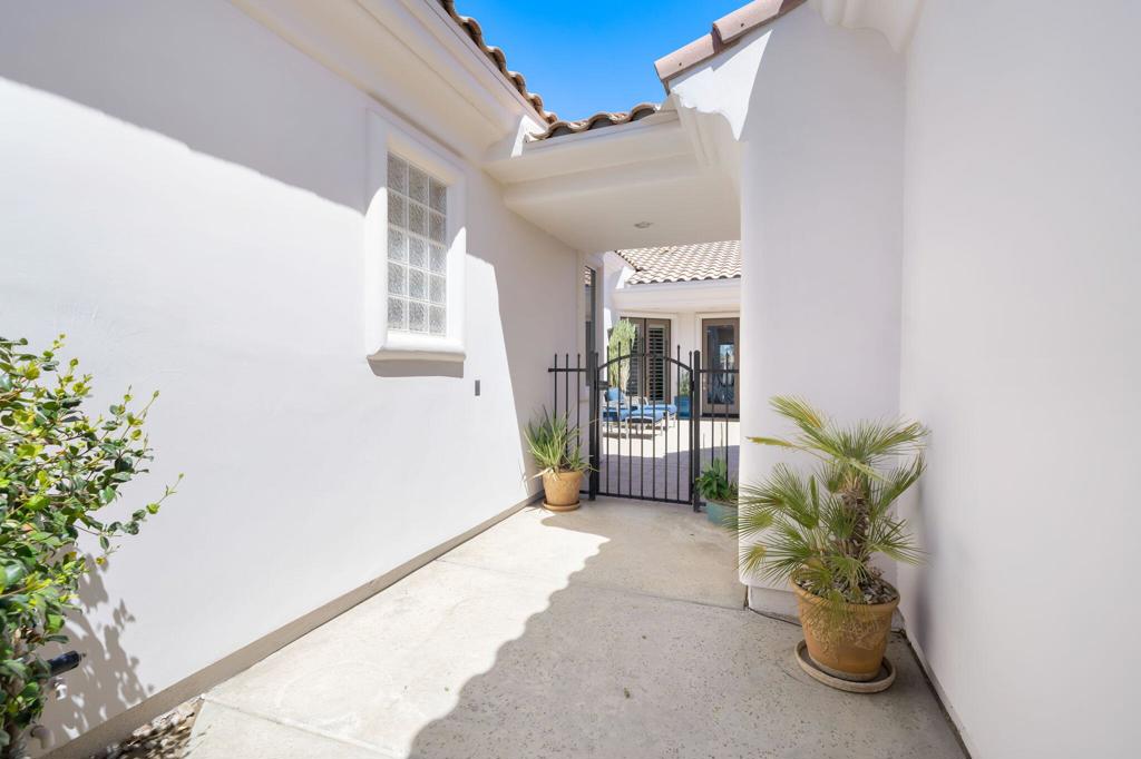 79320 Toronja Property Photo 10
