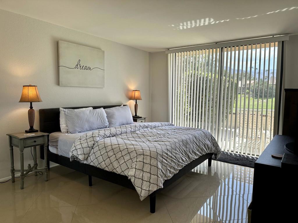 281 Tolosa Circle Property Photo 7