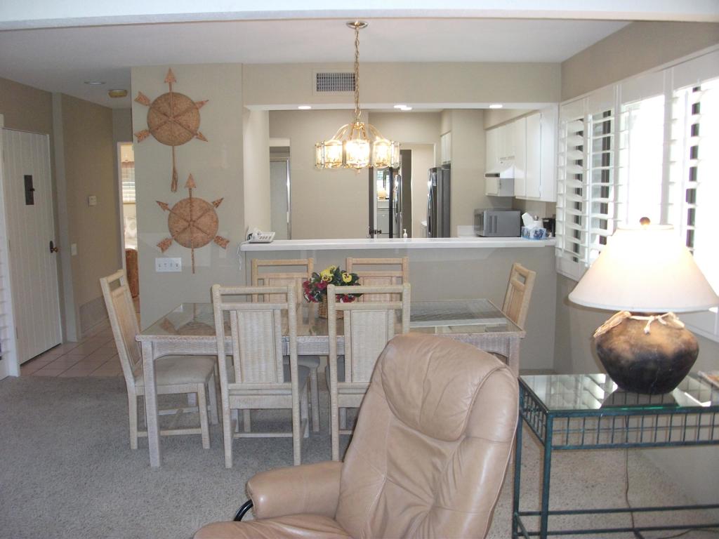 107 Racquet Club Drive Property Photo 7