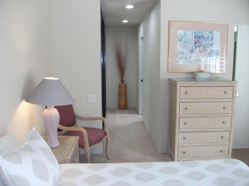 107 Racquet Club Drive Property Photo 17