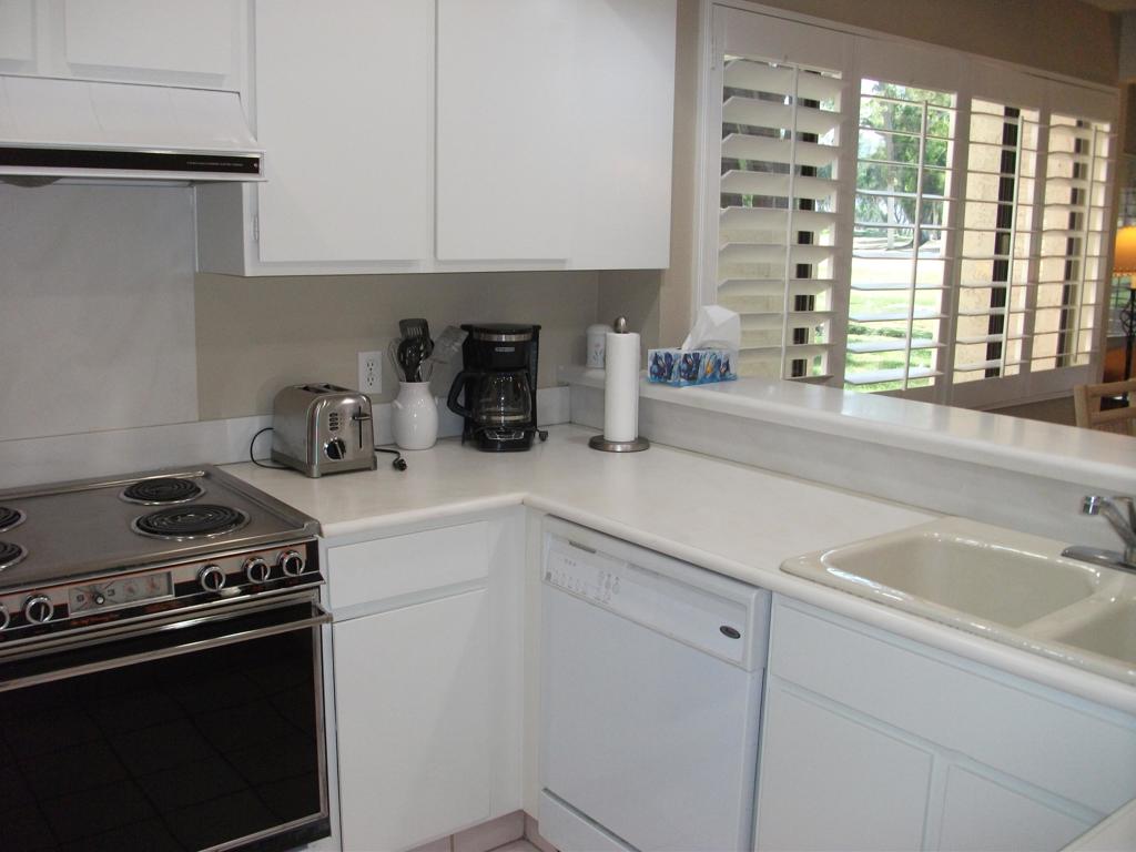 107 Racquet Club Drive Property Photo 21