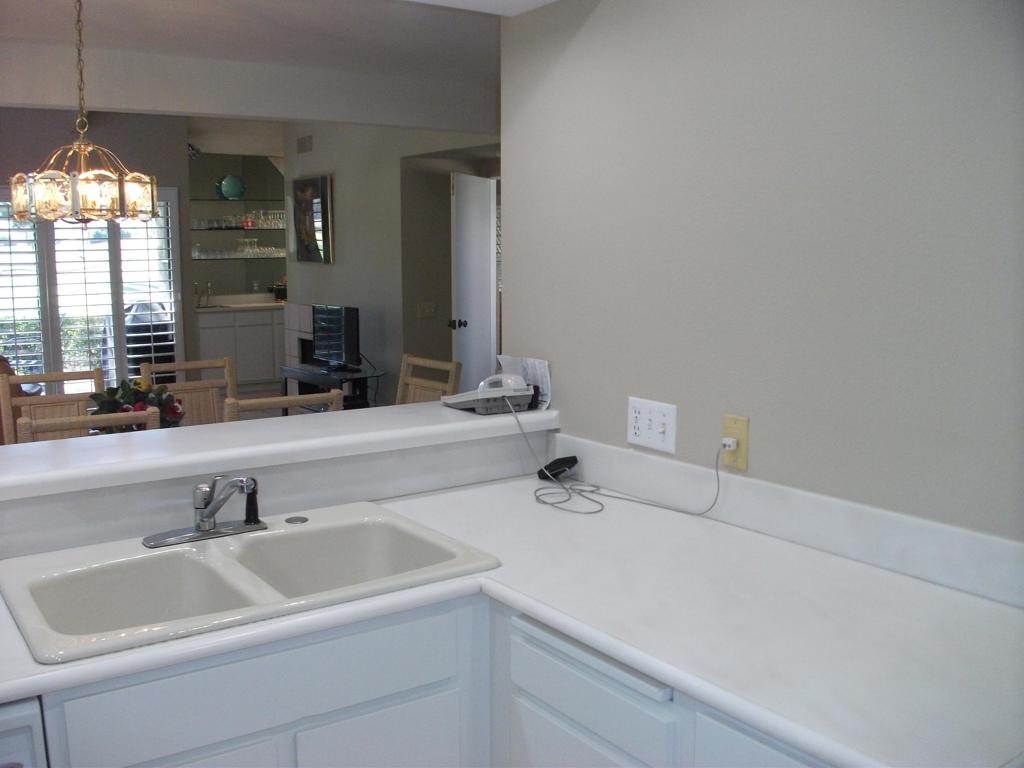 107 Racquet Club Drive Property Photo 22