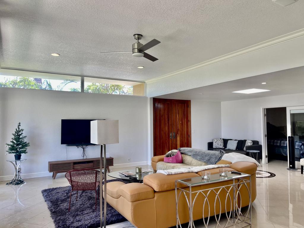 715 Sandpiper Street Property Photo 4
