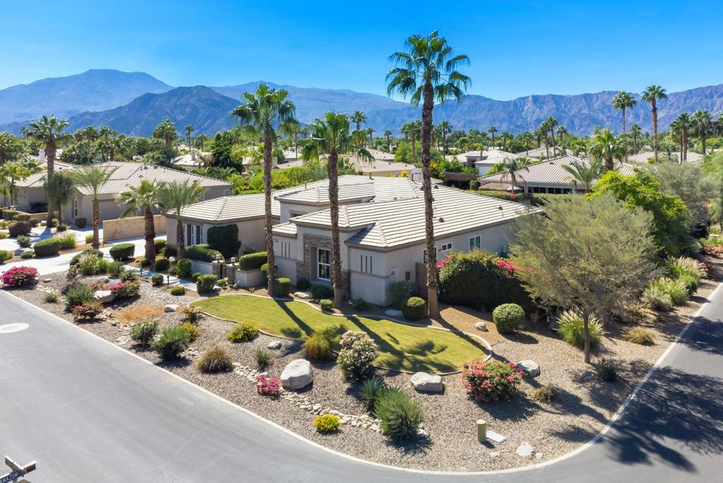 49143 Gila River Street Property Photo 8