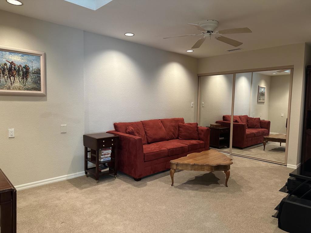 261 Santa Barbara Circle Property Photo 9