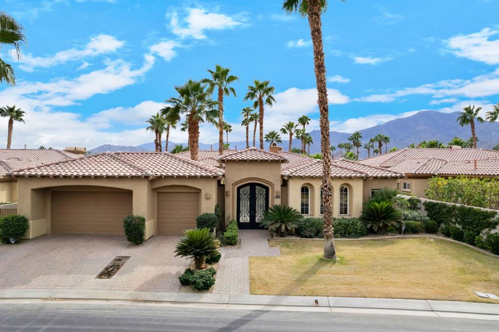 80885 Bellerive Property Photo 5