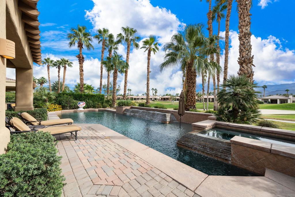 80885 Bellerive Property Photo 40