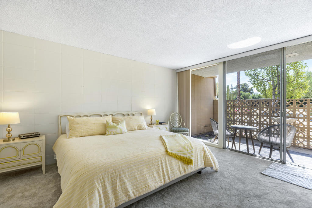 1211 Sandpiper Street Property Photo 18