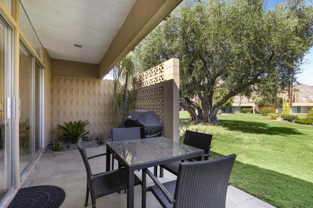 1211 Sandpiper Street Property Photo 24