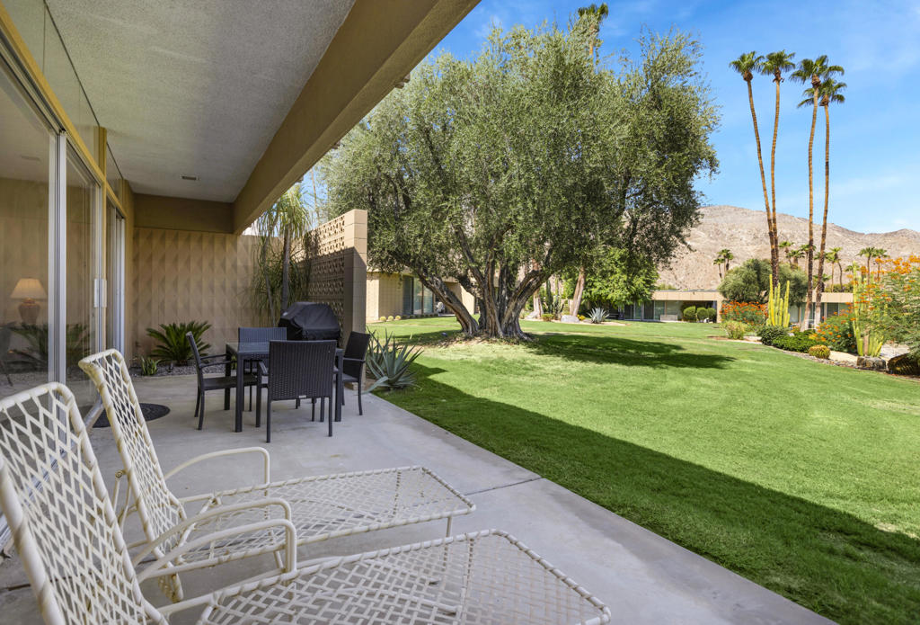 1211 Sandpiper Street Property Photo 28