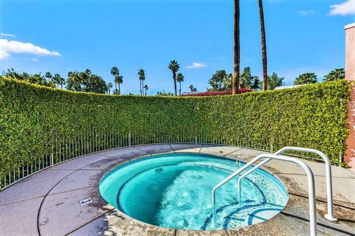 47125 El Menara Circle Property Photo 19