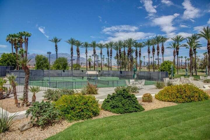 131 Desert Falls Circle Property Photo 3