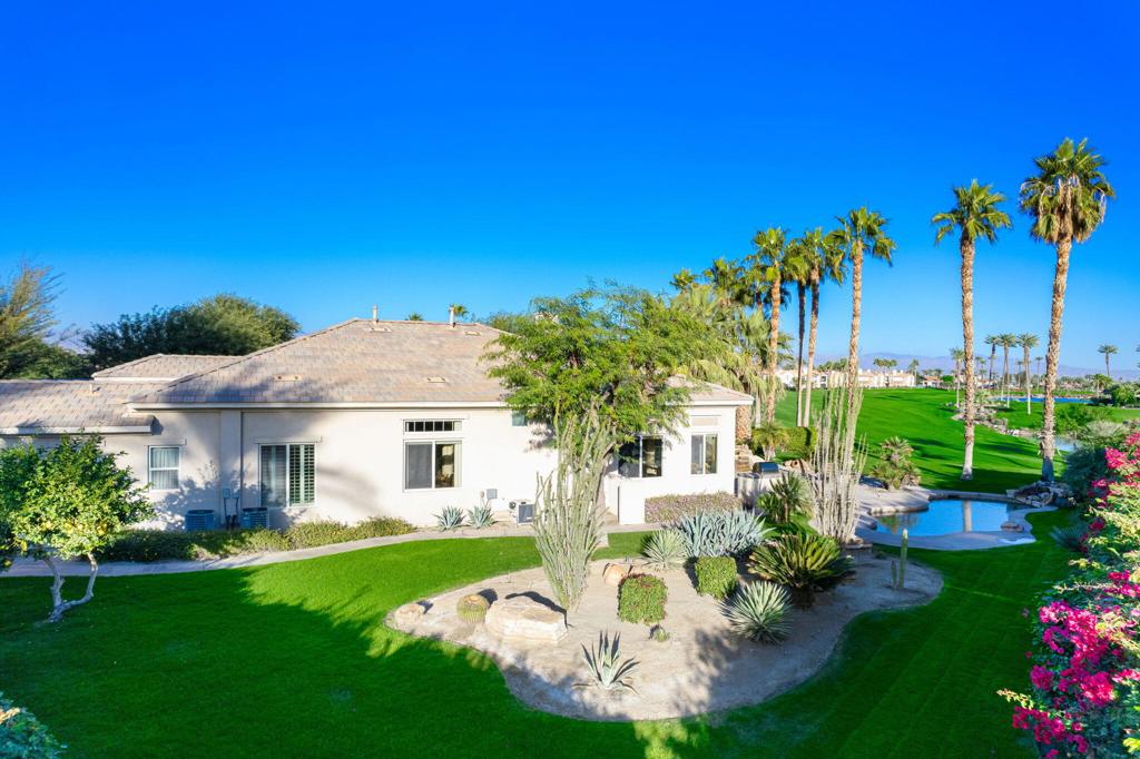 50944 Via Ancantara Property Photo 4
