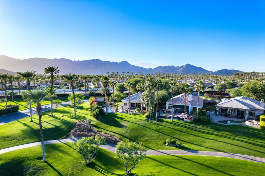 50944 Via Ancantara Property Photo 9