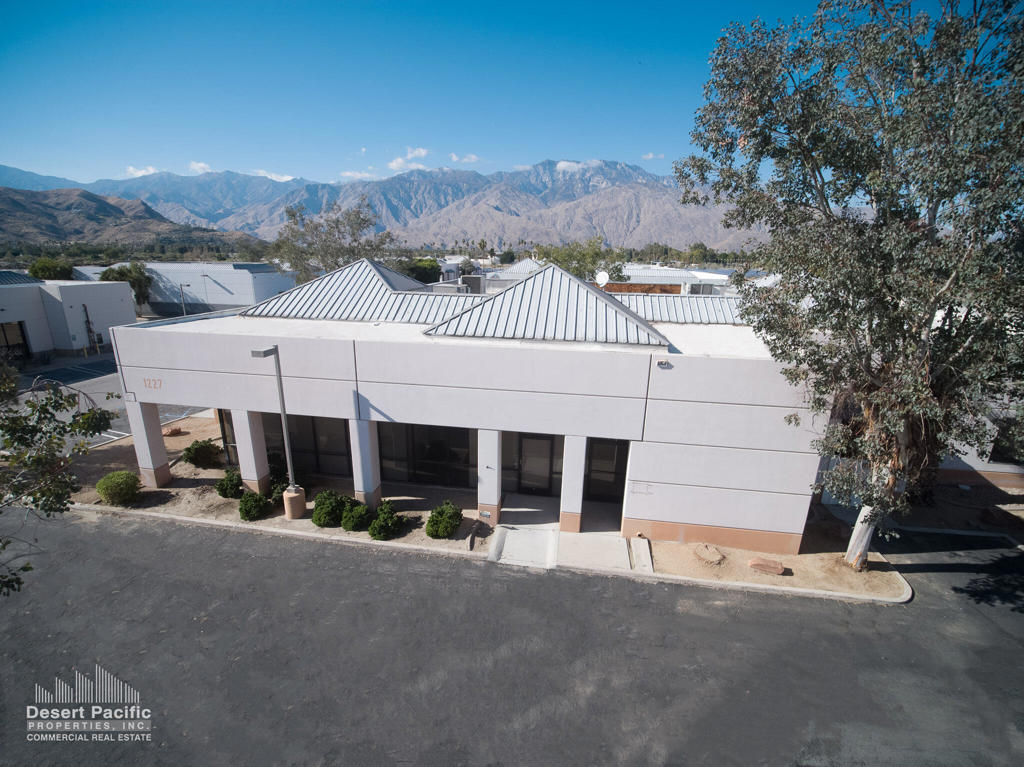 1227 Gene Autry Trl Property Photo 1