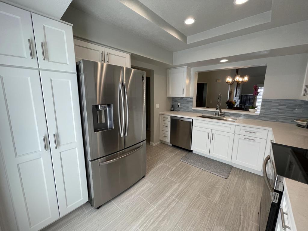 160 Desert Falls Circle Property Photo 9