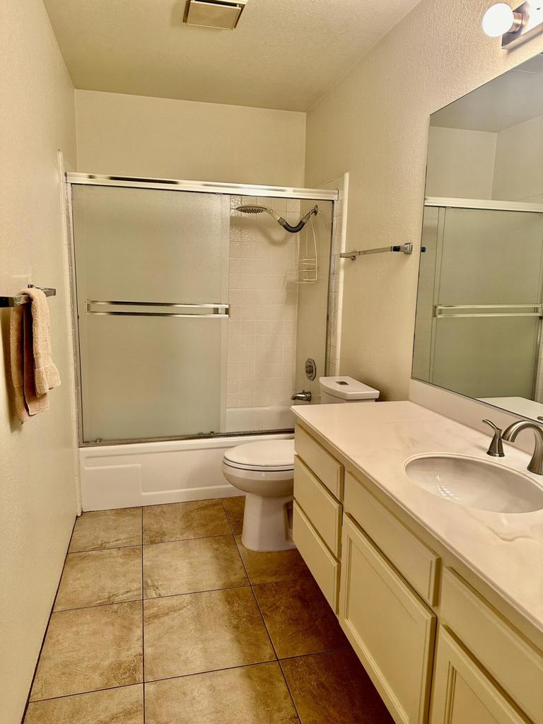 207 Serena Drive Property Photo 12