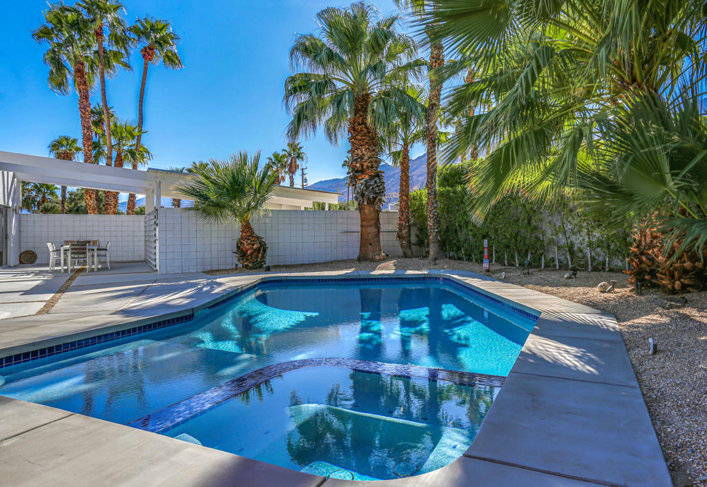 688 E Spencer Drive Property Photo 41