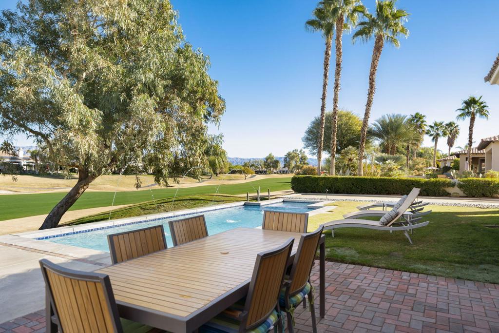 253 Loch Lomond Road Property Photo 15