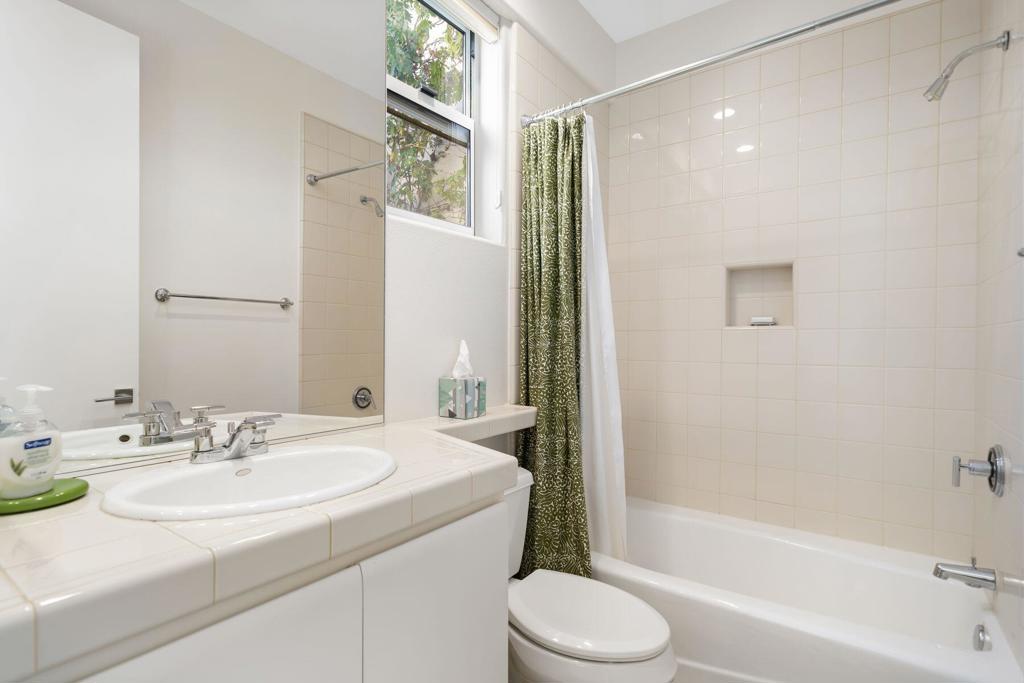 253 Loch Lomond Road Property Photo 23