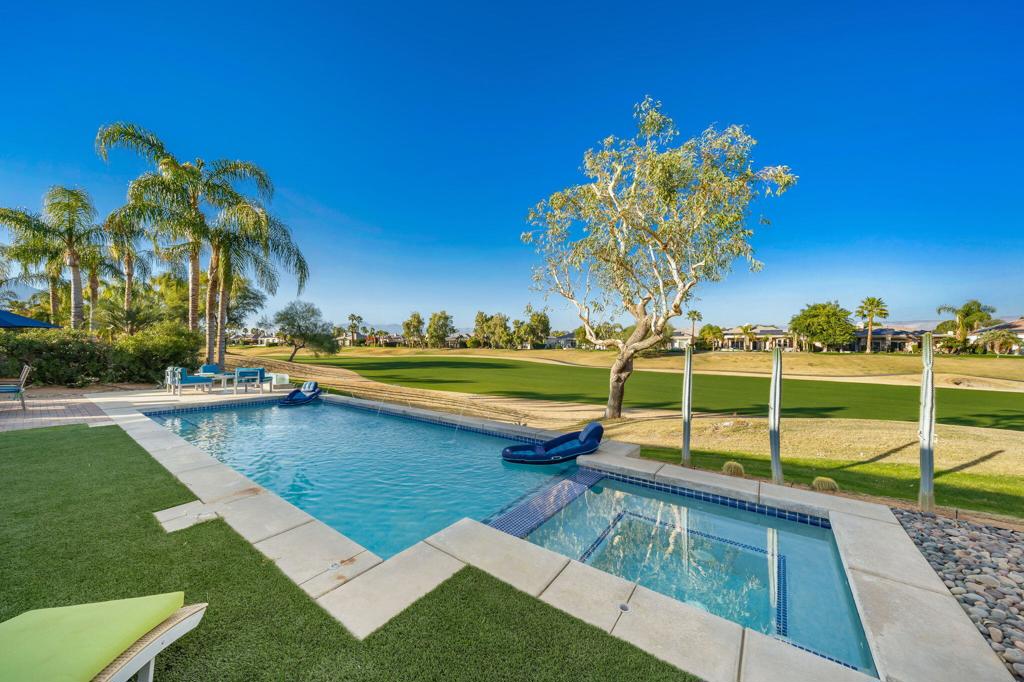 253 Loch Lomond Road Property Photo 34