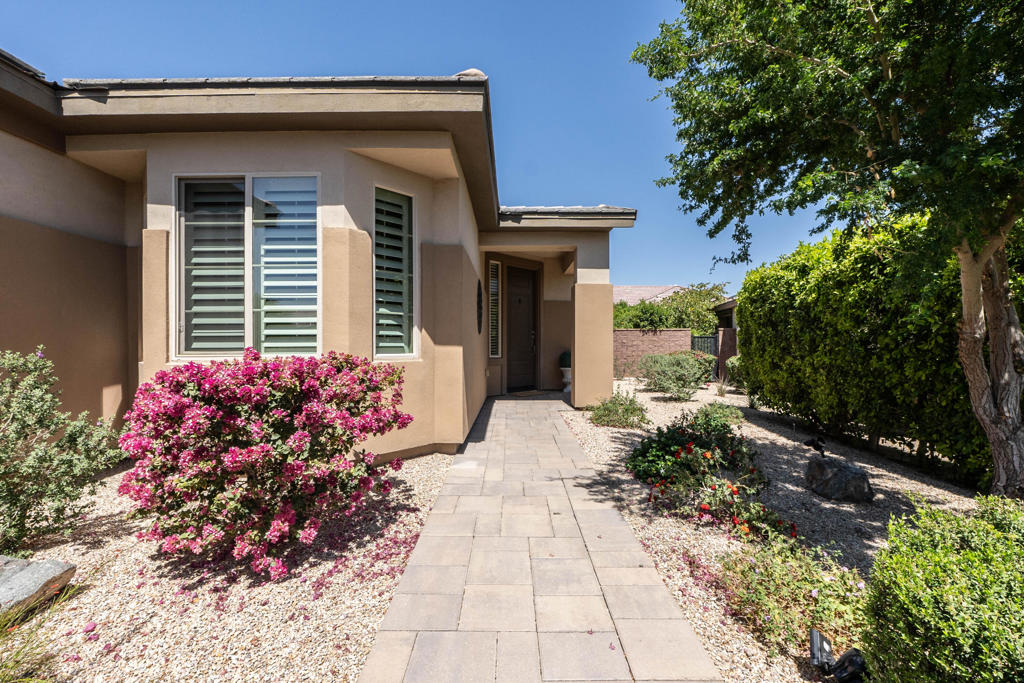 82820 Kingsboro Lane Property Photo 3