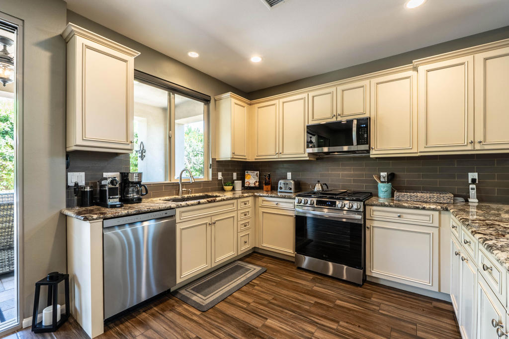 82820 Kingsboro Lane Property Photo 12