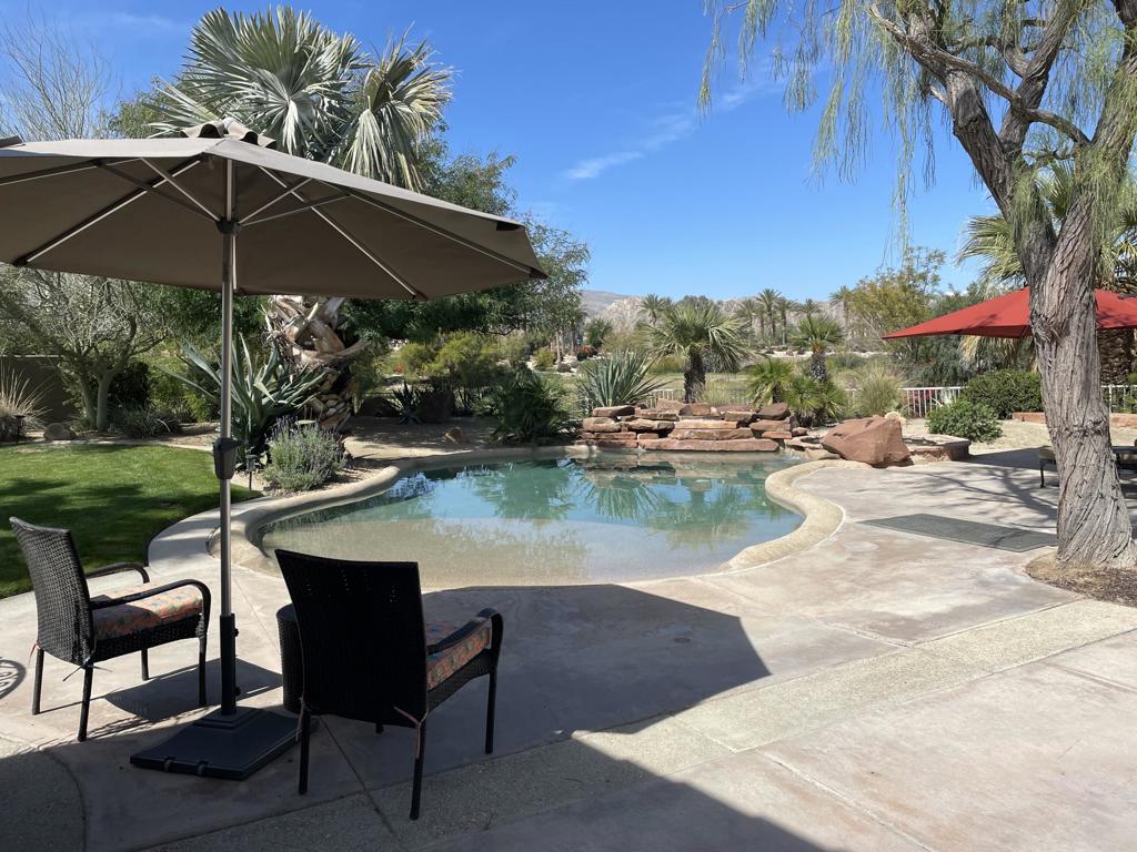 60189 Poinsettia Place Property Photo 2