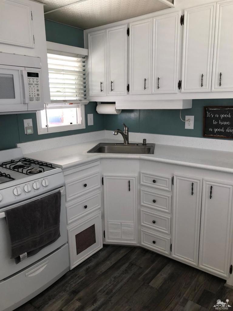 219109363DA Property Photo 12