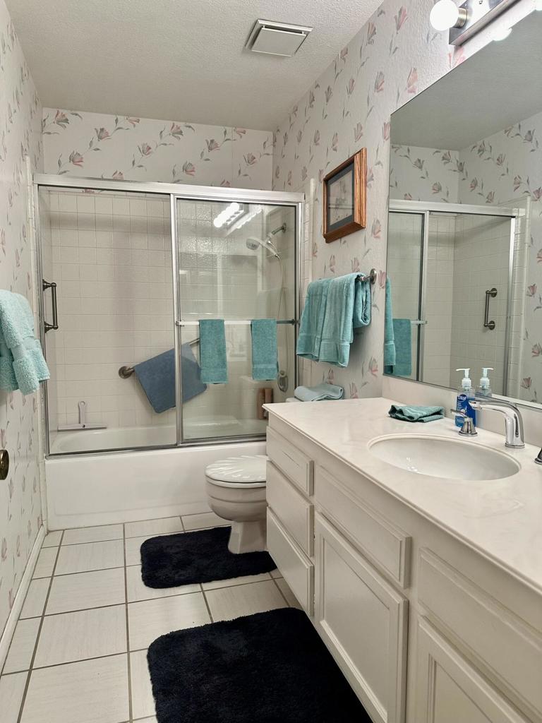 173 Gran Via Property Photo 12