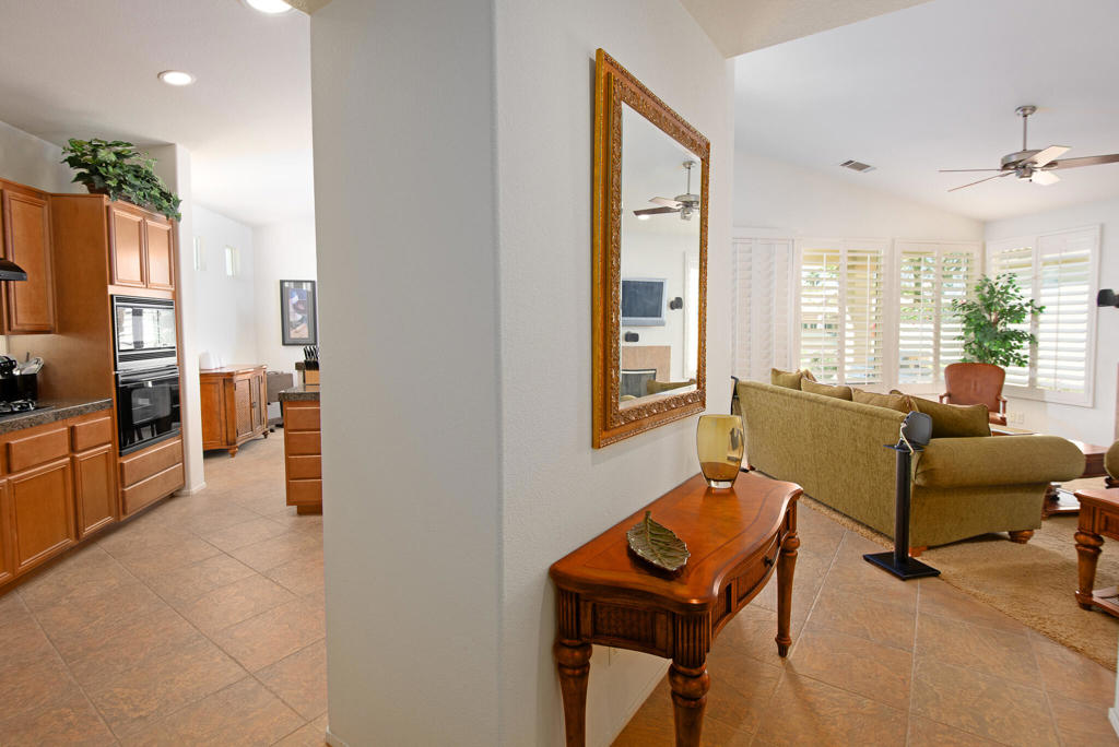 67727 S Natoma Drive Property Photo 5