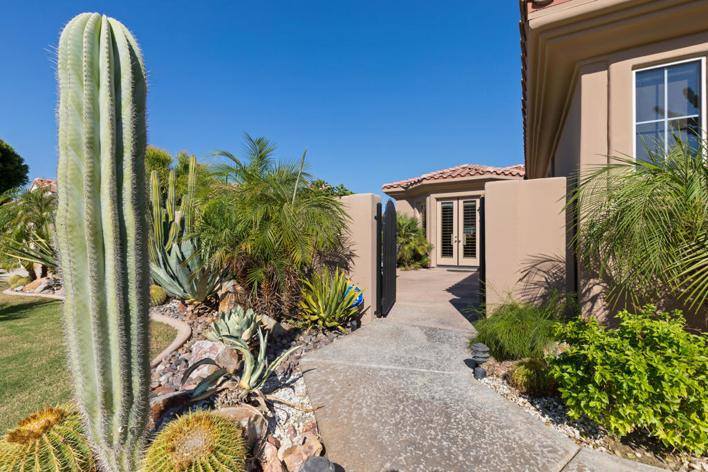 50640 Spyglass Hill Drive Property Photo 5
