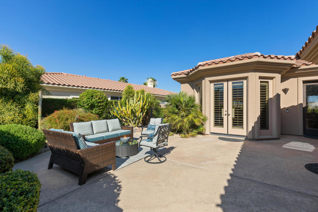 50640 Spyglass Hill Drive Property Photo 6