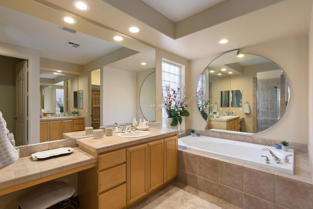 50640 Spyglass Hill Drive Property Photo 19