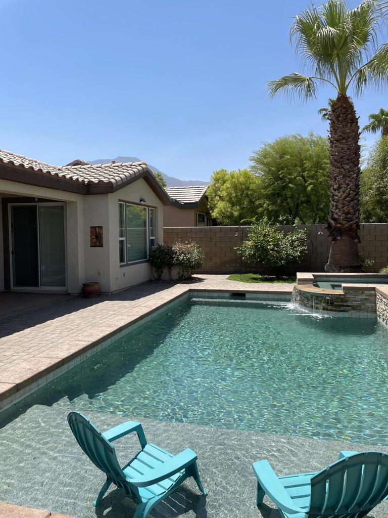 60880 Azul Court Property Photo 3