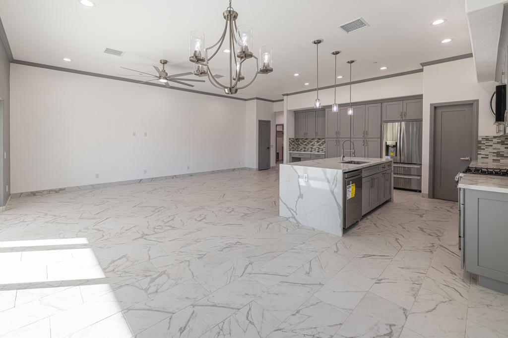 68955 Durango Road Property Photo 7