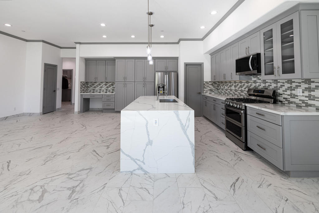 68955 Durango Road Property Photo 8