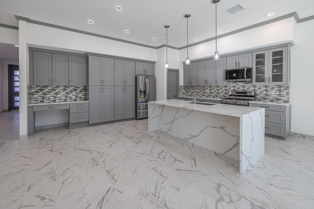 68955 Durango Road Property Photo 9