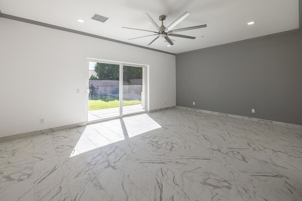 68955 Durango Road Property Photo 11