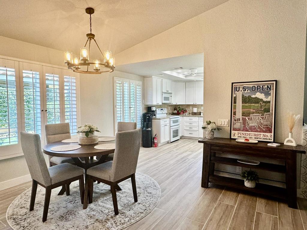 246 Santa Barbara Circle Property Photo 4