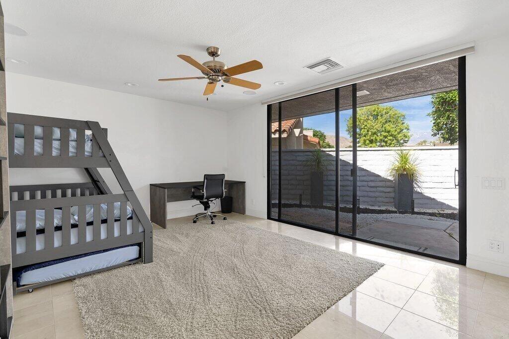 6 Barnard Court Property Photo 15