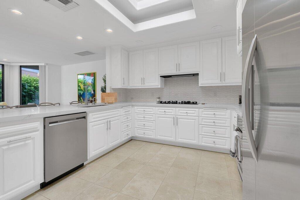 6 Barnard Court Property Photo 17