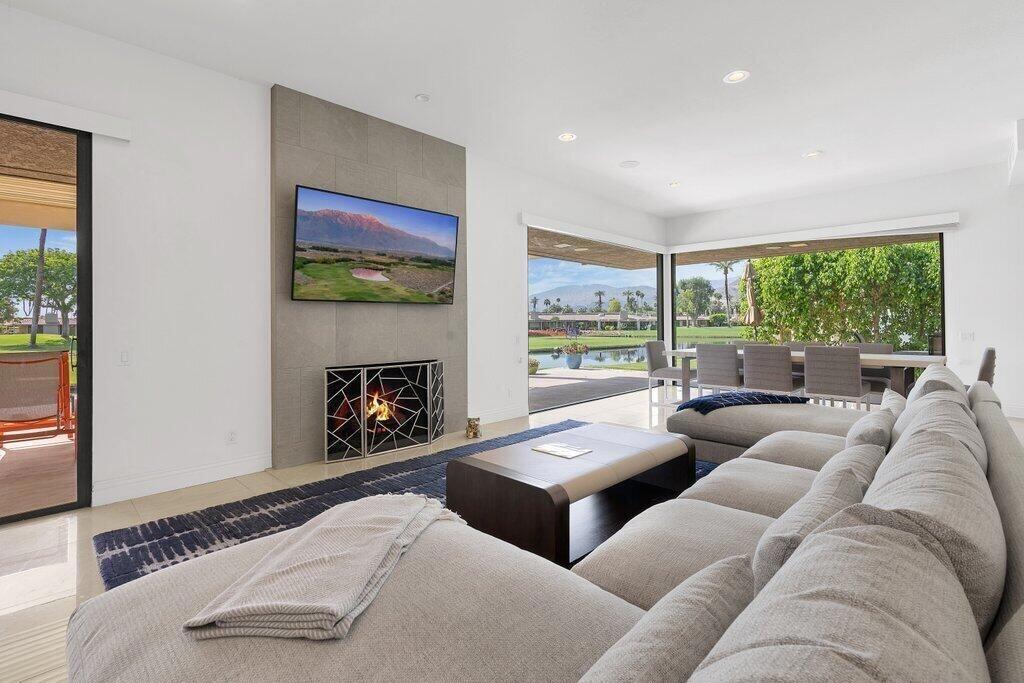 6 Barnard Court Property Photo 29