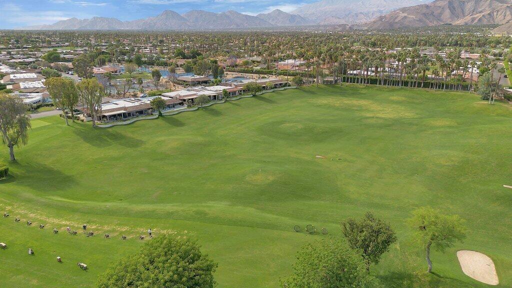 6 Barnard Court Property Photo 37