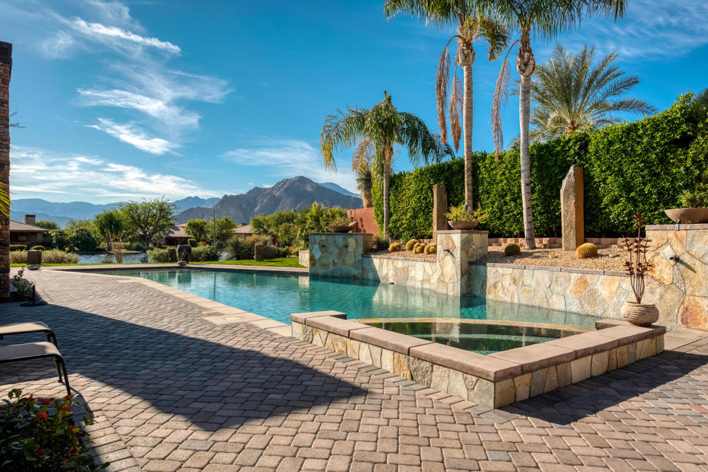 50055 Via Puente Property Photo 1
